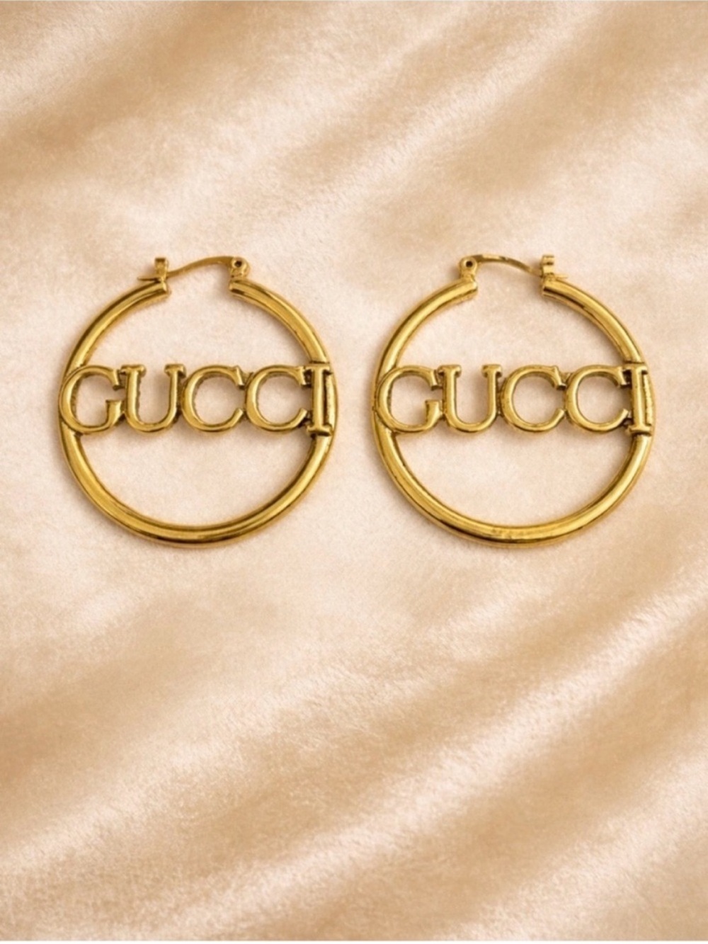 Gold GUCCI Logo Hoop Earrings - Picture 4 of 8